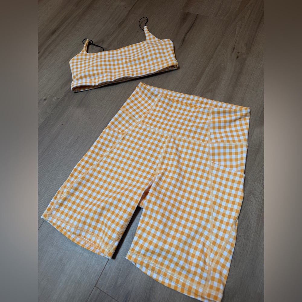 NWOT Allfenix gingham plaid workout set - Picture 2 of 7